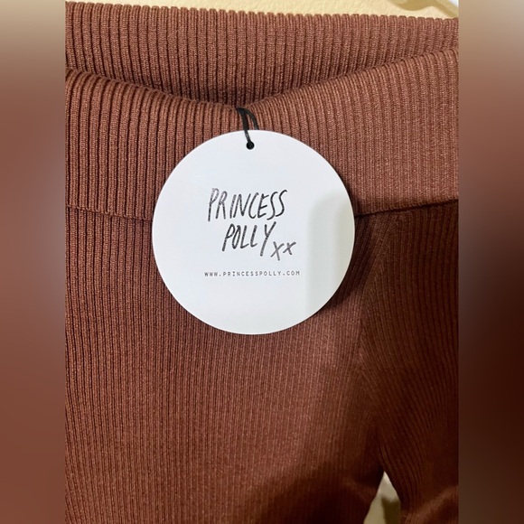 Princess Polly Brown Infinity Off The Shoulder Top NWT - Picture 6 of 12
